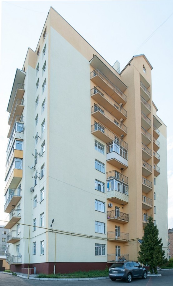 вул. Струтинської