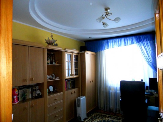 Двокімнатна квартира по вул. Макарова