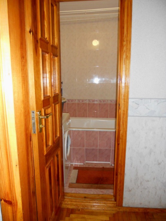 Двокімнатна квартира по вул. Макарова